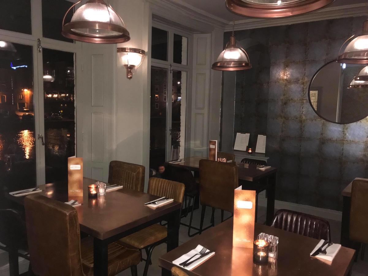 מלון יורק Lil'S Bar And Bistro מראה חיצוני תמונה